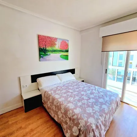 Espacioso Y Luminoso Apartamento Ourense